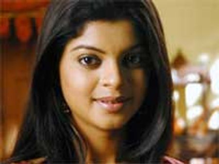 Sneha and Varun quarrel on the sets of Jyoti