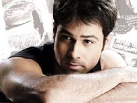 Emraan Hashmi leaks Tum Mile visuals