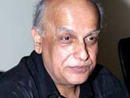 Mahesh has a word of praise for pirates