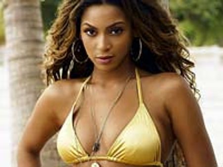 Beyonce throws Lindsay out of dressing room