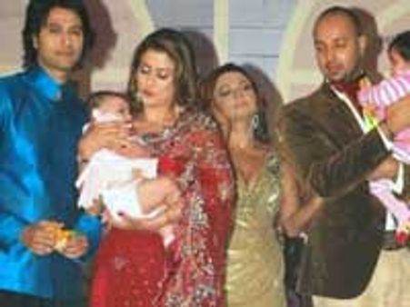 Minister slams Pati Patni Aur Woh