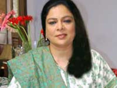 Reema Lagoo plans a grand comeback
