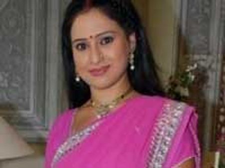 Yeh Rishta Kya Khelata Hai to celebrate Diwali