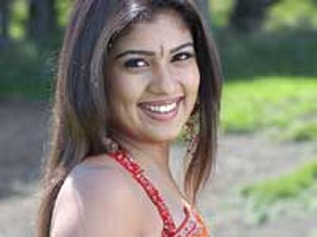 Nayantara acting with Salman in Wanted sequel!