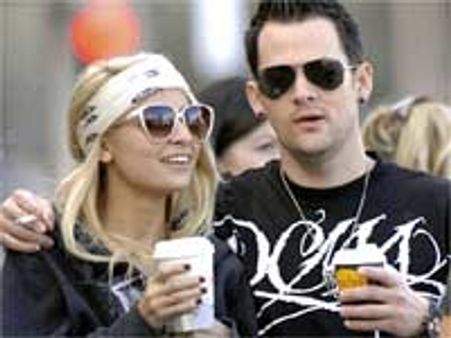 Joel Madden denies marrying Nicole Richie