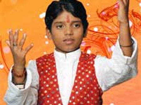 Hemant Brijwasi wins Little Champs