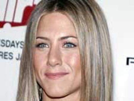 Aniston to return to TV alongside Oprah