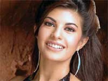 Jacqueline Fernandez set to storm Bollywood