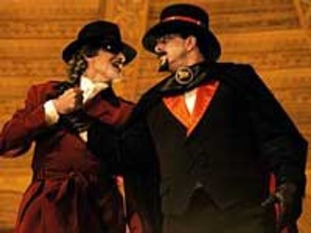 Amitabh touches Sanjay Dutt's feet