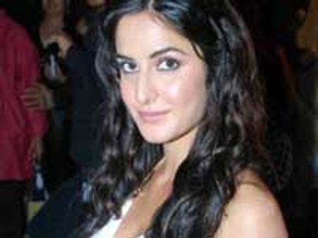 Katrina can't compare Ranbir with Salman