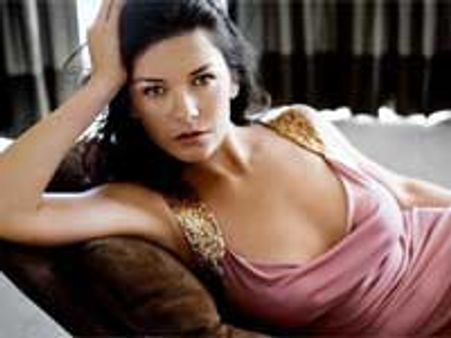 Catherine to star with Sudeep in S Narayan's next