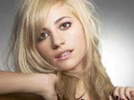 Pixie Lott says Leona is down-to-earth girl