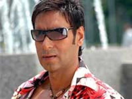 Ajay and Konkona in Athithi Tum Kab Jaoge