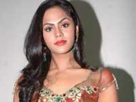 Karthika to become Urvashi