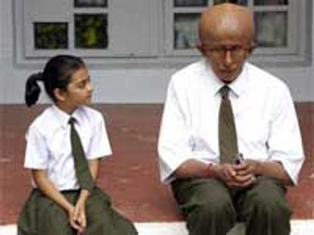 Amitabh Bachchan promotes Paa with Vidya