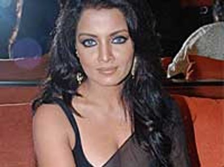 Celina shocked on getting Best Actress award