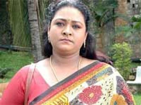 Shakeela to marry her lover