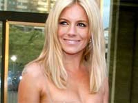 Jude Law reunites with Sienna Miller