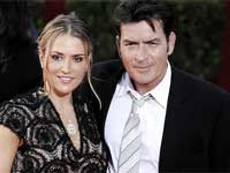 Brooke Mueller wants to get back with Charlie Sheen