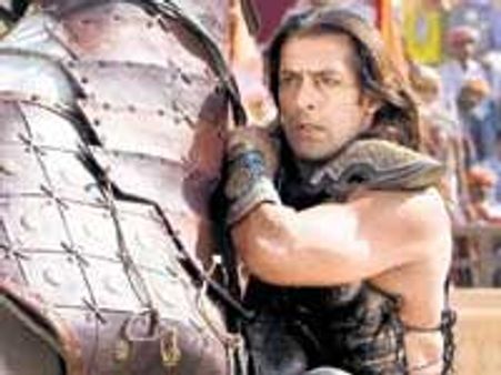 Salman Khan takes to art direction