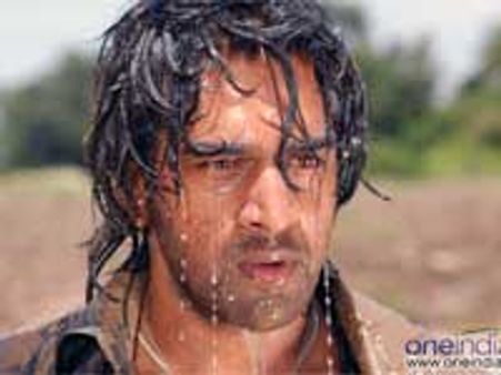 Chiranjeevi Sarja in Gandedhe