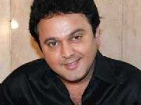 Ali Asgar to share the dais with Abhishek Bachchan