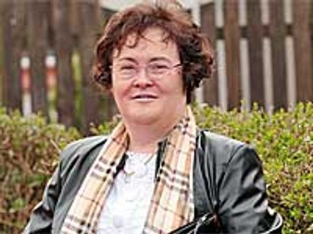 Susan Boyle denies being crazy on 'Oprah'