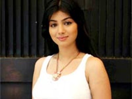 Ayesha Takia forced to wear burqa by in-laws?