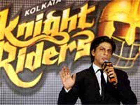 Shahrukh bats for Pakistani players in IPL