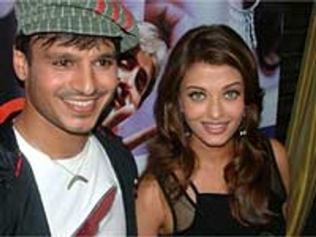 Vivek Oberoi still after ex girlfriend Aishwarya?