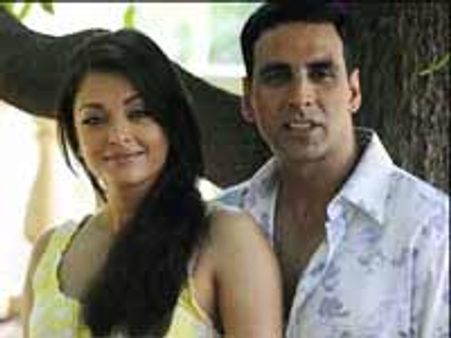 Akshay-Ash go retro in Action Replay