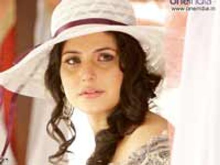 Zarine-Katrina look-alike was dimaag ka khel