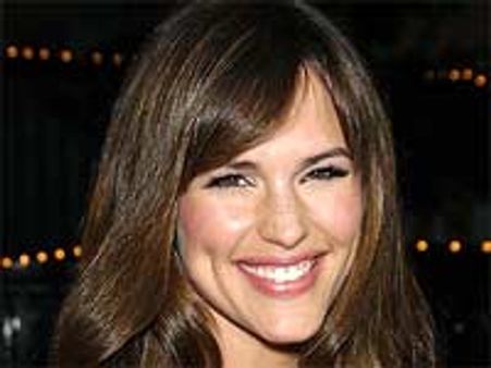 Jennifer Garner sings Collin's song to impress teenage crush