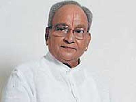 K Viswanath’s film in brisk progress