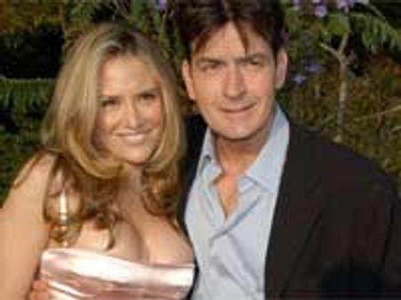 Charlie Sheen, Brooke Mueller had threesome