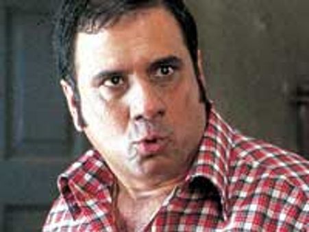 Boman shaked legs with Mithuda