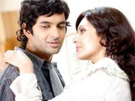 Hide & Seek offers a terrain of mild terror