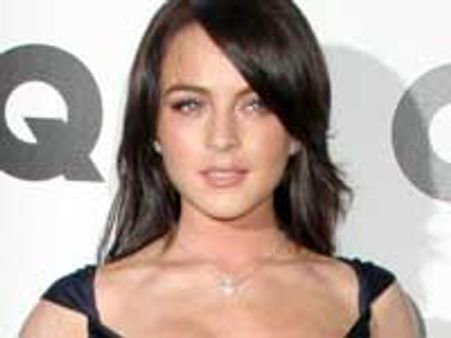 Lindsay Lohan sparks swine flu fears