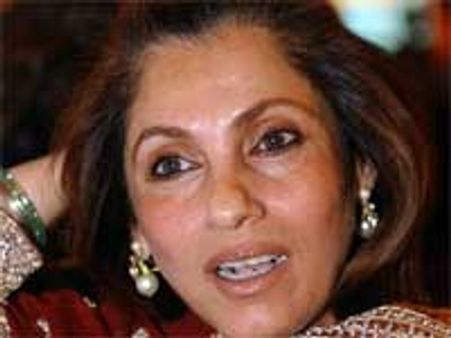 Dimple Kapadia to sport a new hair style
