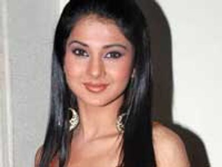 “Lesser it is, the better it is”-Jennifer Winget