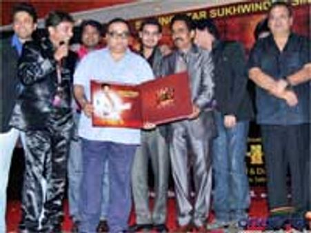 Ghai launches Kuch Kariye music album