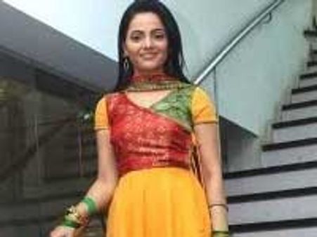 Vishakha wants a child from Dev