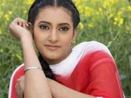 Additi Gupta back again on Zara Nachke Dikha