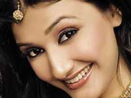 Suhana gives her sasural a tough time