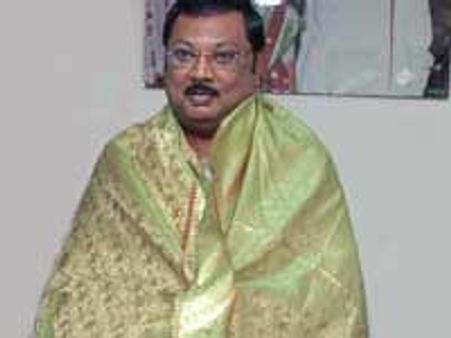 M K Azhagiri is more fond of old songs