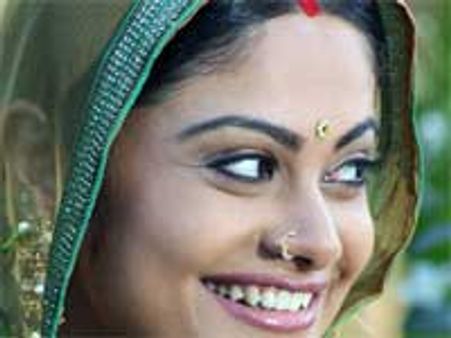 Toral Rasgupta to do a steamy scene