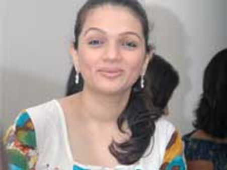 Prachi quits YPNHK for Rajshri film