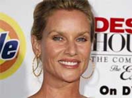 Nicollette Sheridan to be offered package to drop lawsuit