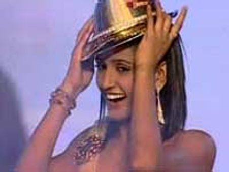 Shakti Mohan crowned Dance India Dance winner‎