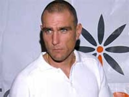 Vinnie Jones beaten up by ex-boxer in wild-west style brawl